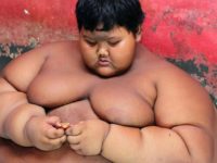 Arya Permana, l'enfant le plus gros du monde en 2016