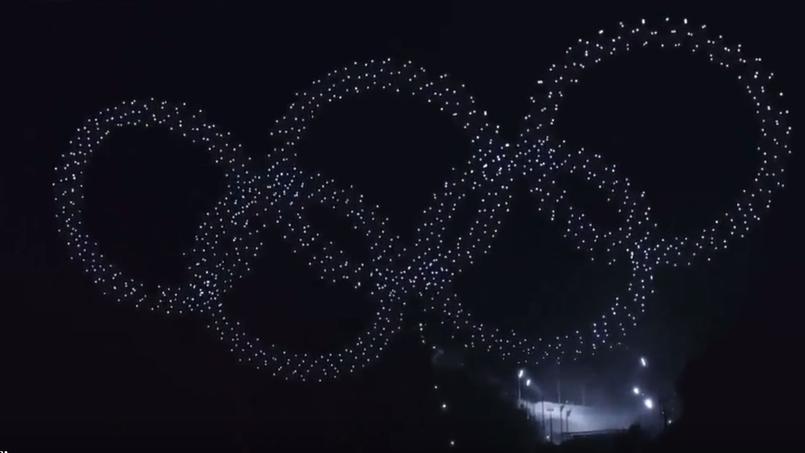 1200 drones forment les anneaux olympiques en JO d’hiver 2018