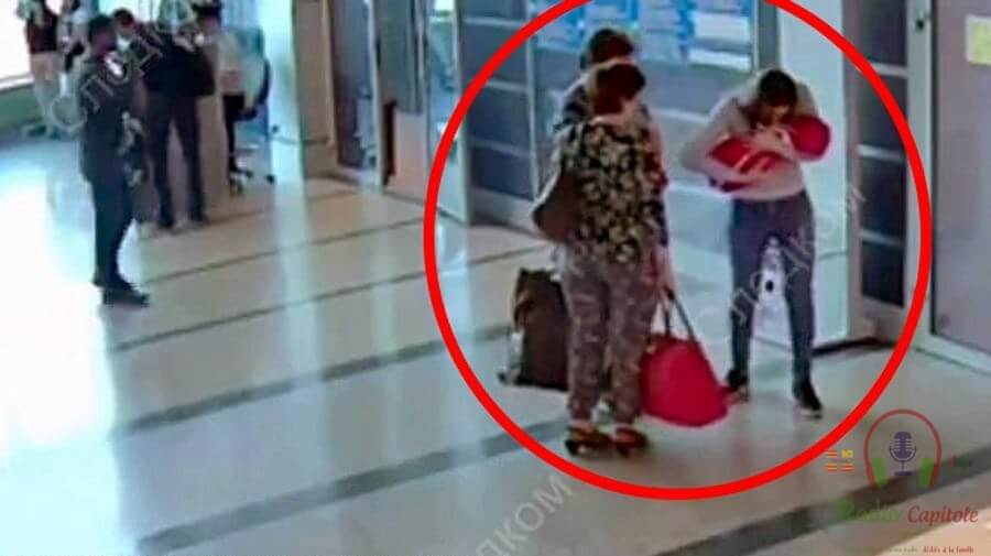 Une femme vend son bébé pour 40 euros dans un aéroport !