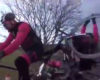 Vidéo Choc : Dani Rovira est violemment percuté à vélo par une voiture en France