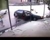 Un automobiliste crashe sa voiture avec 9 passagers à l’intérieur