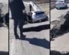 Un automobiliste se fait la frayeur de sa vie lorsqu'un pont se brise devant lui