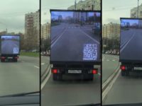 Écran à l'arrière d'un camion montrer ce que voit le conducteur